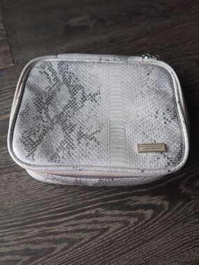 Stephanie Johnson Jewelry Travel Case